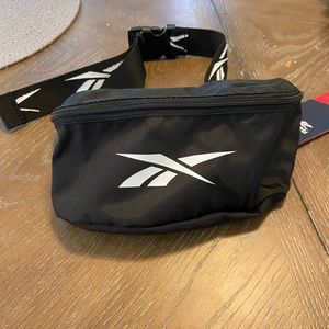 Brand New Reebok Fanny pack